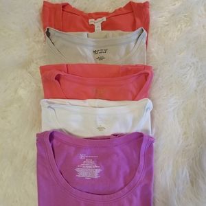 Bundle of 5 women's shirts